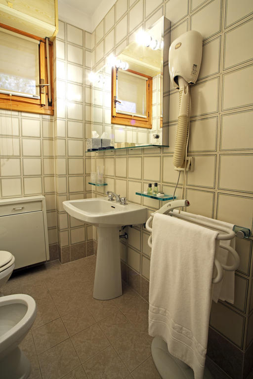 Hotel I Diamanti Garlasco Habitación foto